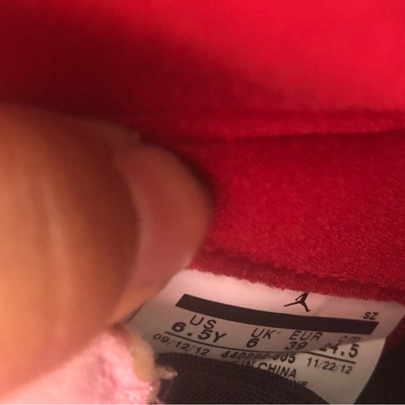 Jordan 5 Retro Valentine’s Day 2013 - Picture 6 of 7